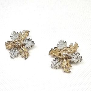 Vintage Sarah Coventry Garland 1968 Clip on Earrings